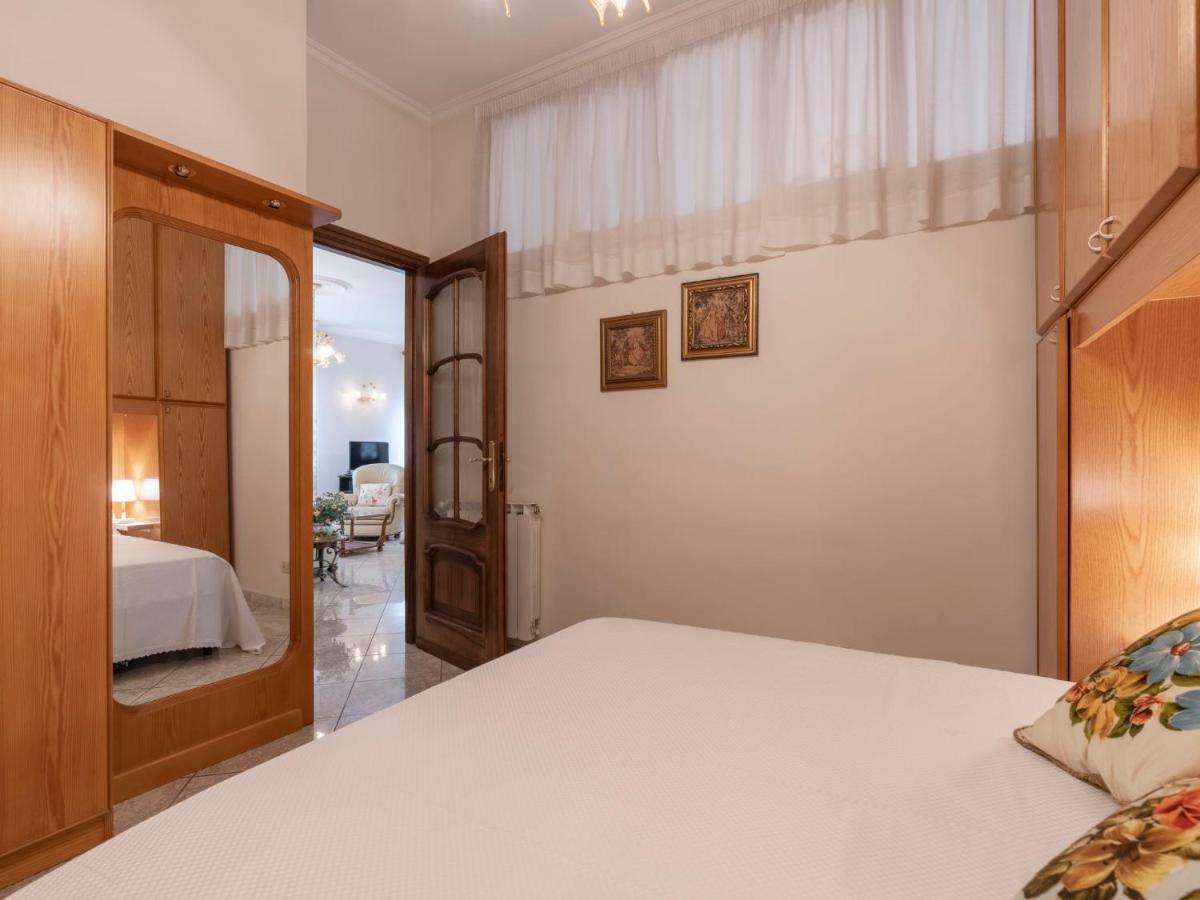 Apartment Casa Giuliana By Interhome Imperia Exterior photo